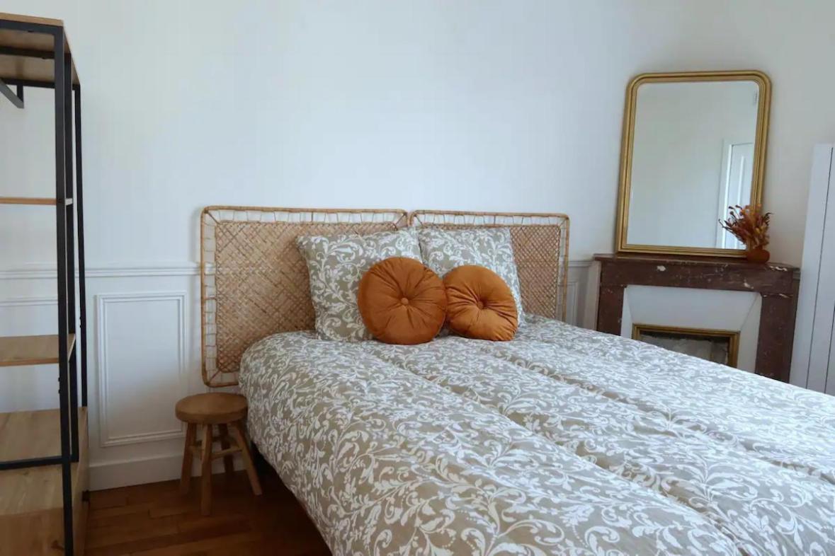 Charmant Appartement Cosy A Suresnes Exteriér fotografie