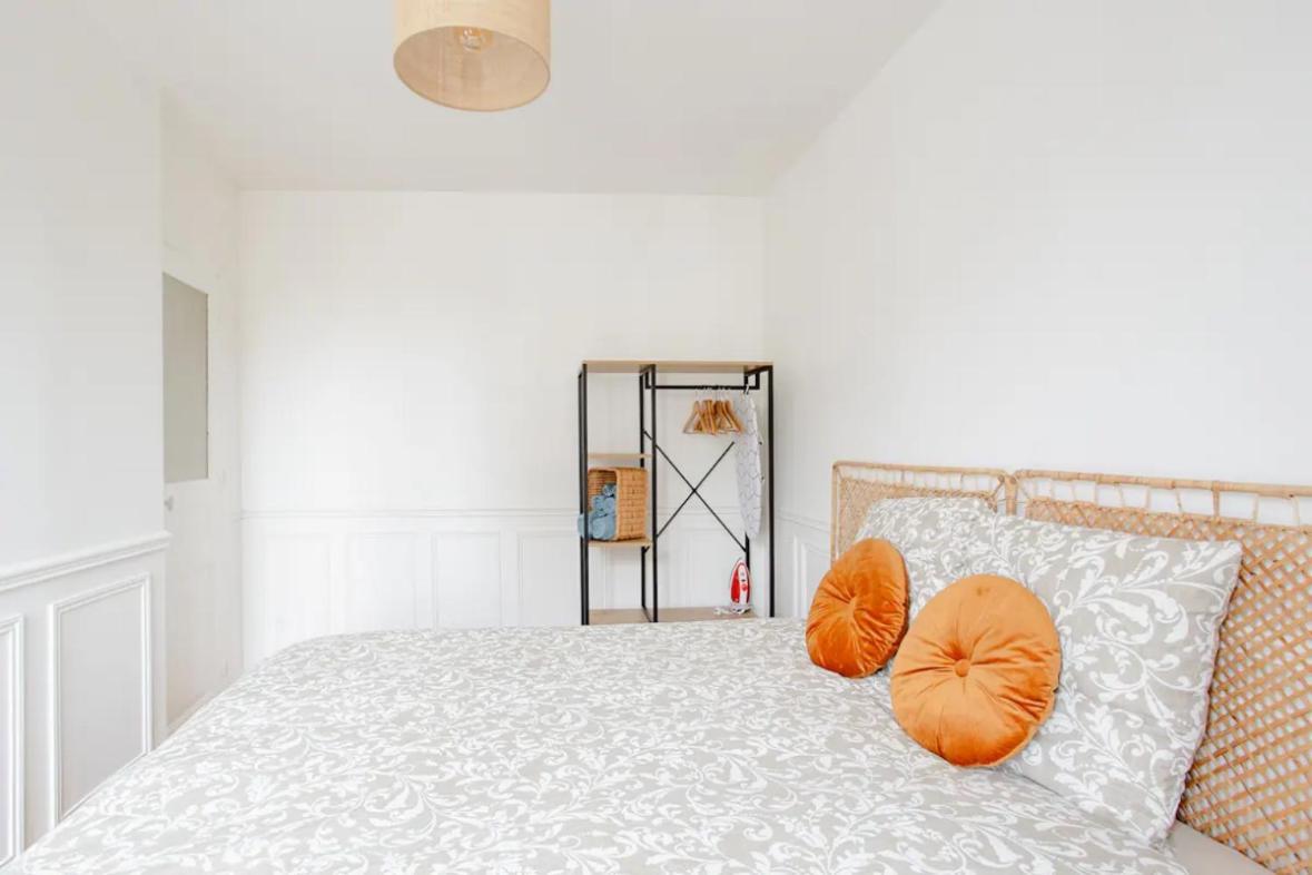 Charmant Appartement Cosy A Suresnes Exteriér fotografie